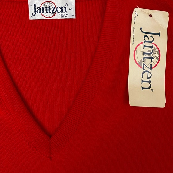 Rare vintage NWT Jantzen Red Sweater - Picture 2 of 3